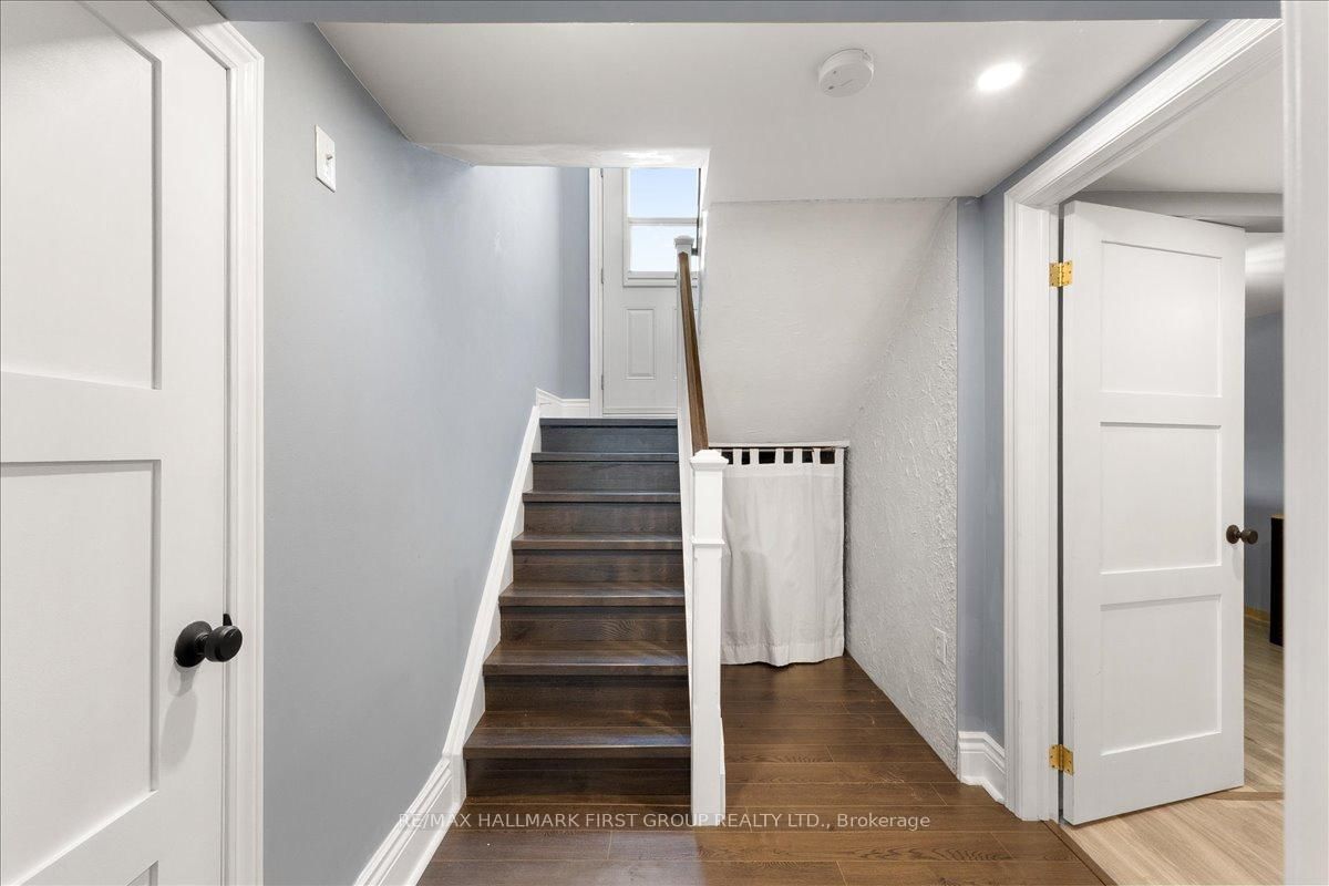 1288 Old Orchard Avenue • Pickering, ON photo 33