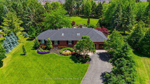 5 Craig Court