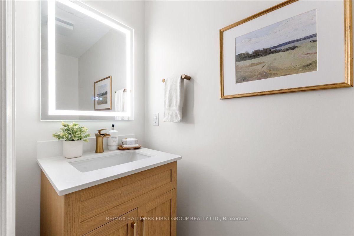 53F Dentonia Park Avenue • Toronto, ON photo 30