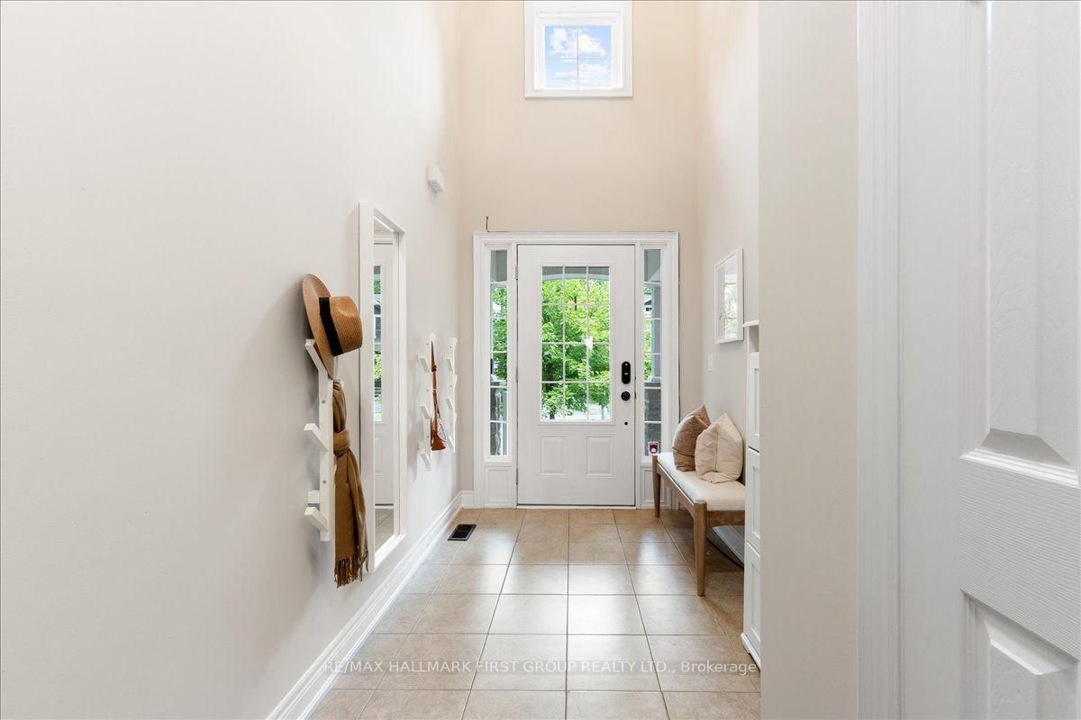 53F Dentonia Park Avenue • Toronto, ON photo 4