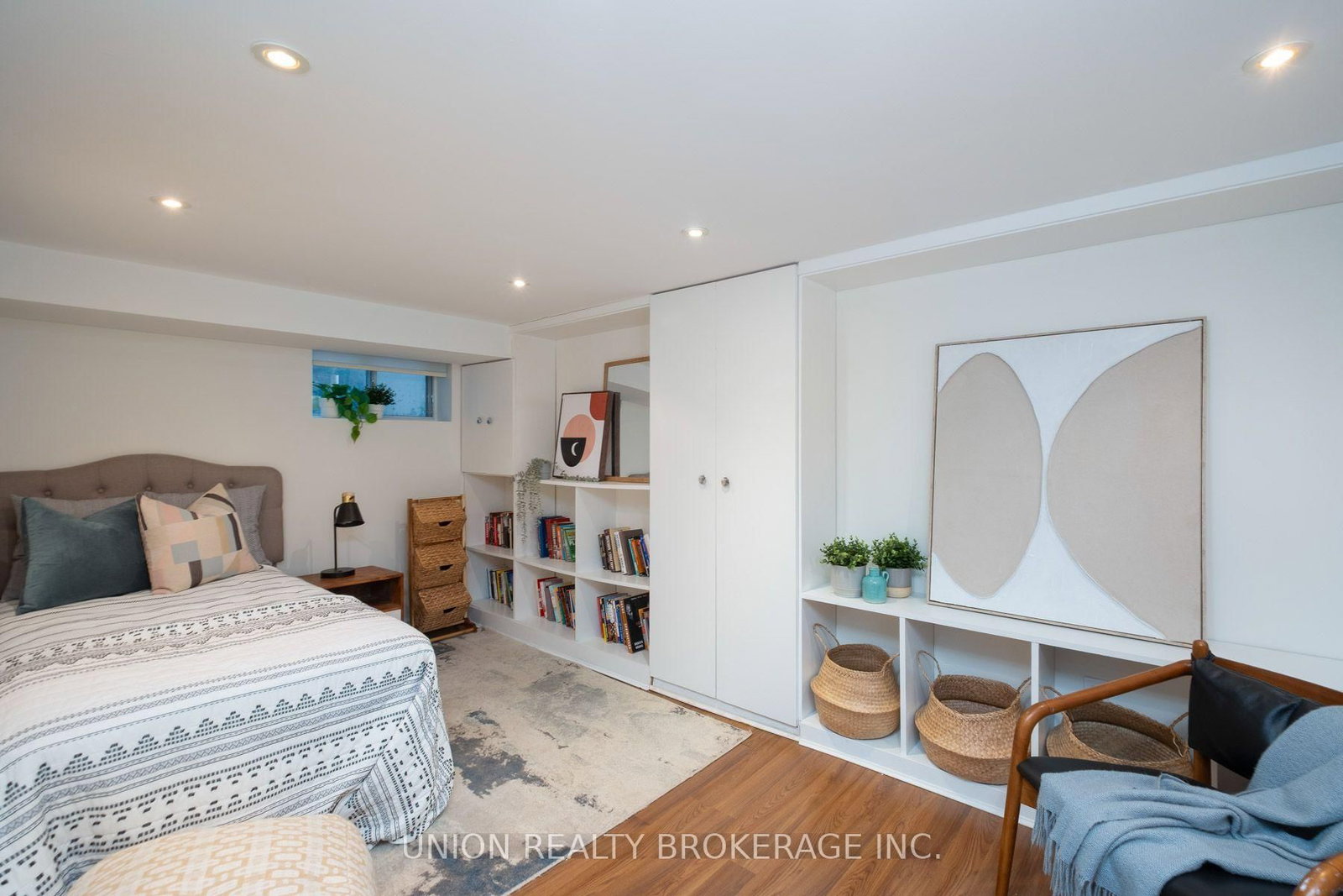 339 Kingston Road • Toronto, ON photo 22
