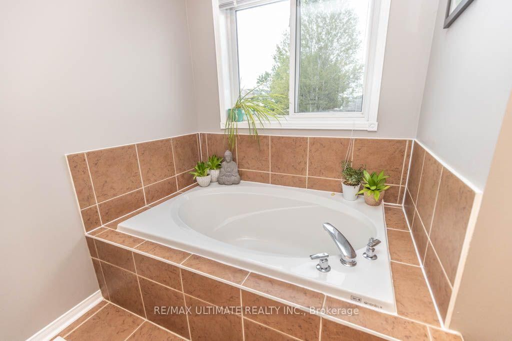 46 Beaumaris Crescent • Whitby, ON photo 17