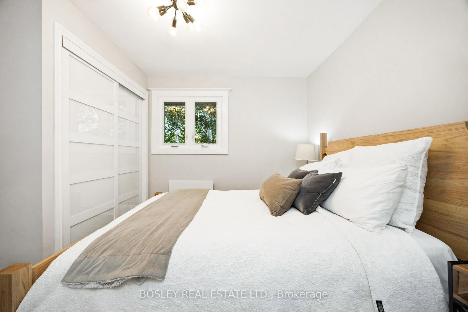 13 Aldridge Avenue • Toronto, ON photo 23