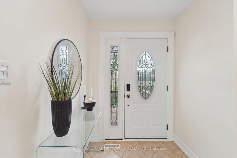 970 Timmins Gardens