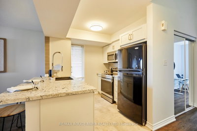 92 Petra Way • #3 • Whitby, ON photo 4