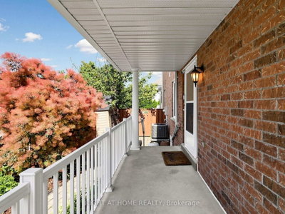 25 Teagarden Court • Whitby, ON photo 4
