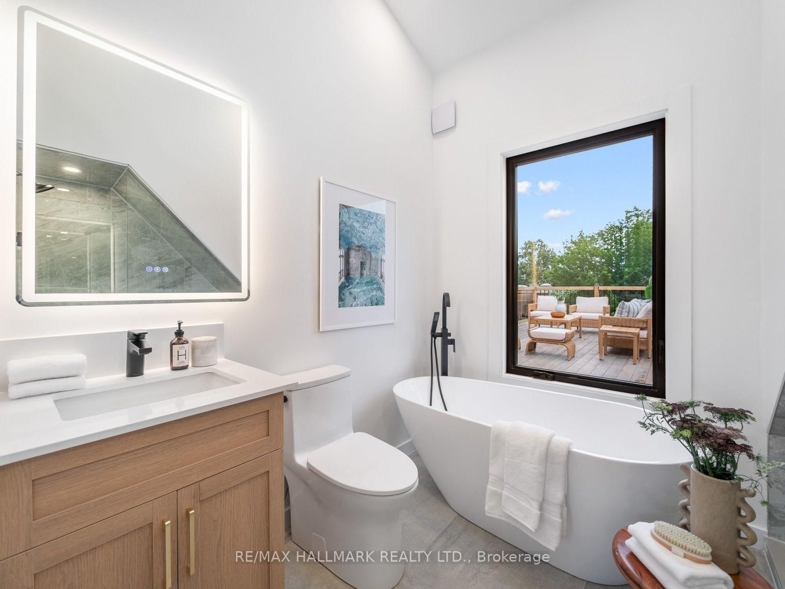 149 Victor Avenue • Toronto, ON photo 33