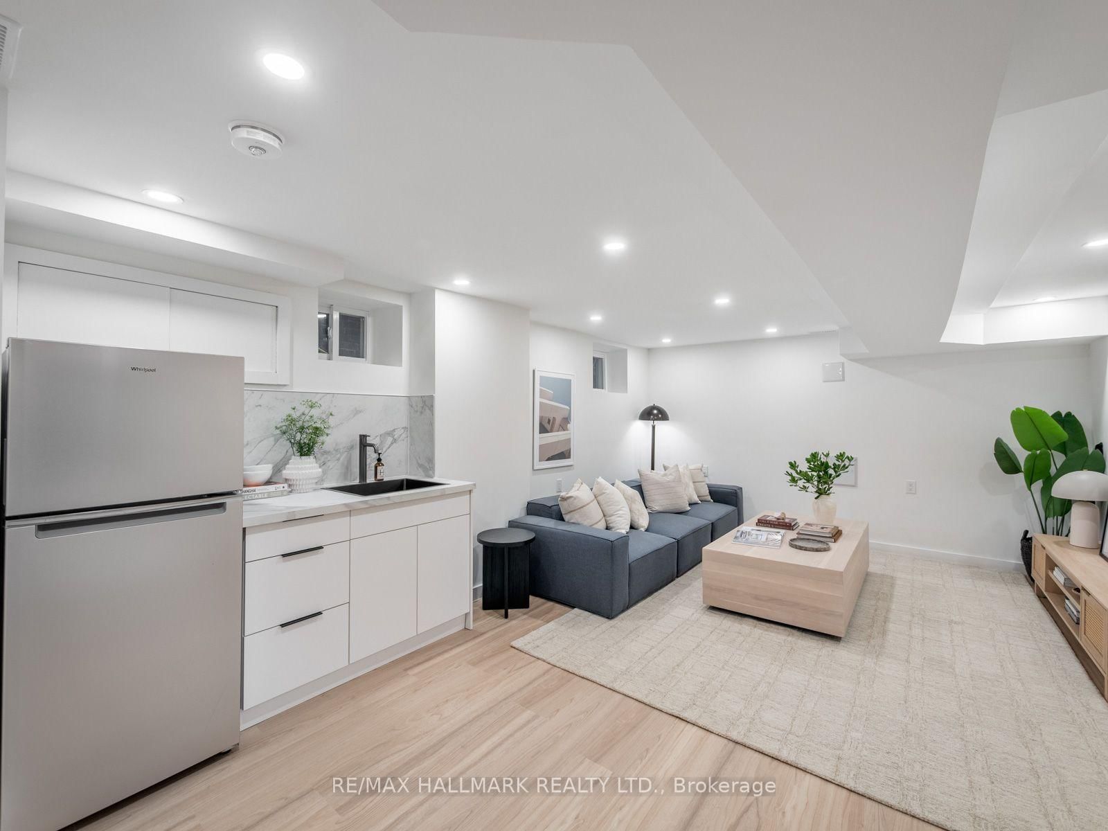 149 Victor Avenue • Toronto, ON photo 37