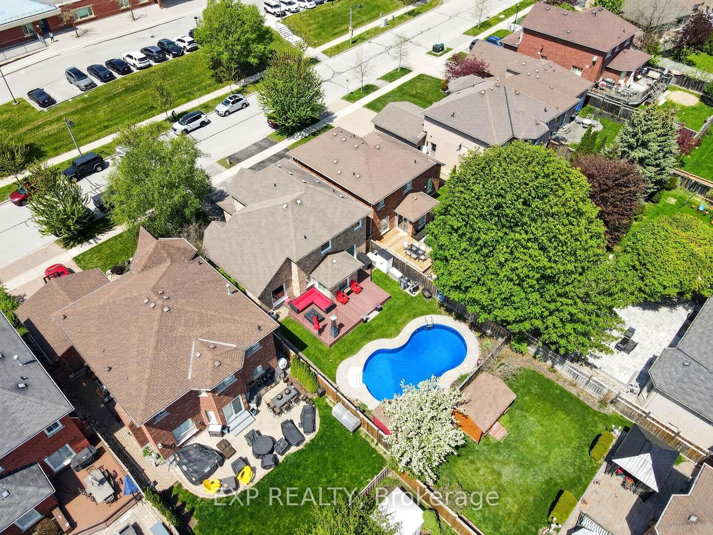 2345 Southcott Road • Pickering, ON photo 6