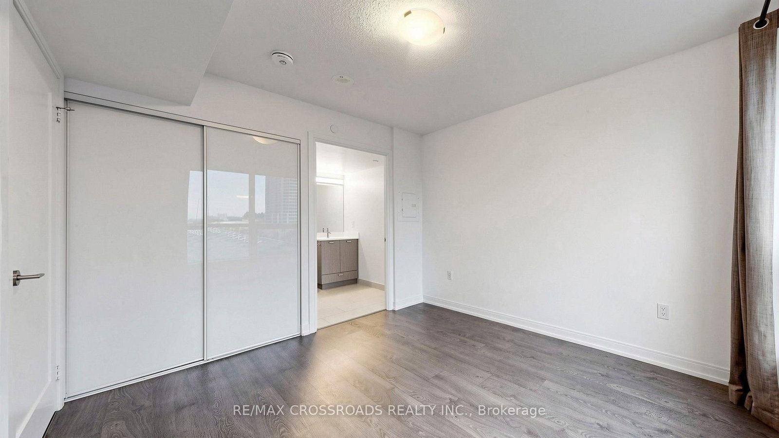 275 Village Green Square • #525 • Toronto, ON photo 24