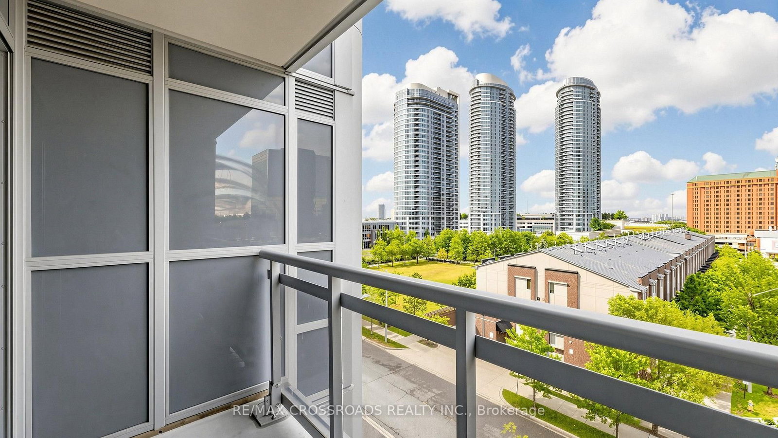 275 Village Green Square • #525 • Toronto, ON photo 32
