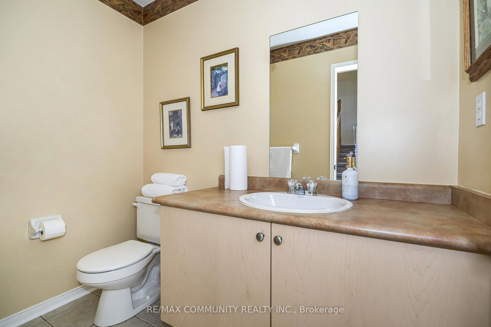 209 Old Harwood Avenue • Ajax, ON photo 19