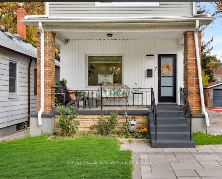139 King Edward Avenue
