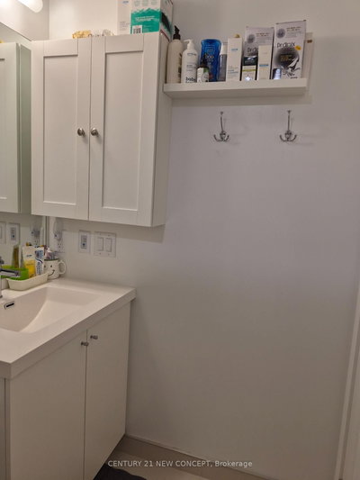 Unit 318 — 2545 Simcoe Street E — photo 5