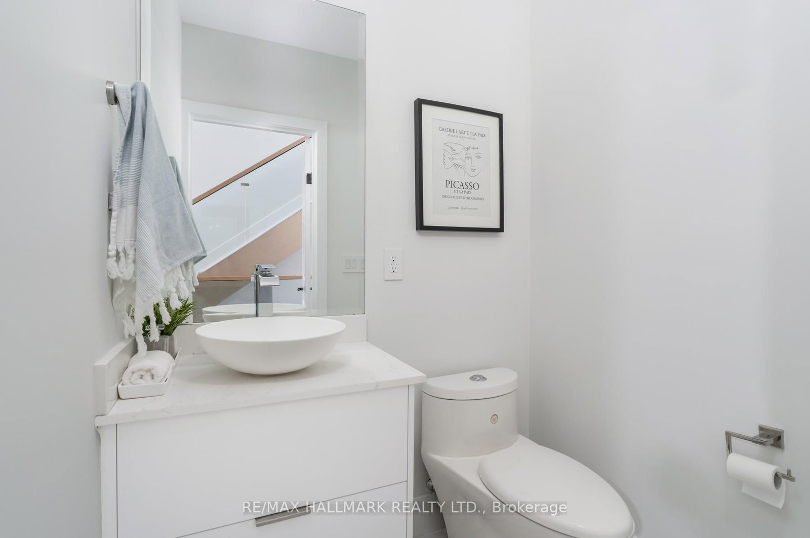 167 Sammon Avenue • Toronto, ON photo 19
