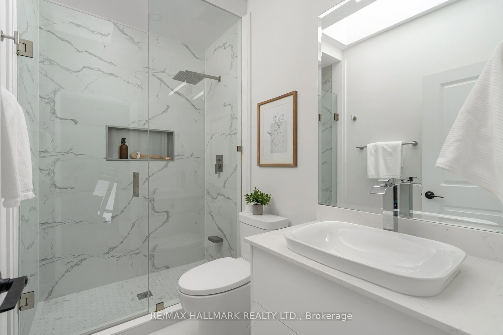 167 Sammon Avenue • Toronto, ON photo 33