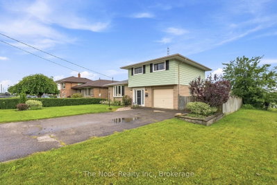 40 S Keewatin Street • Oshawa, ON photo 2
