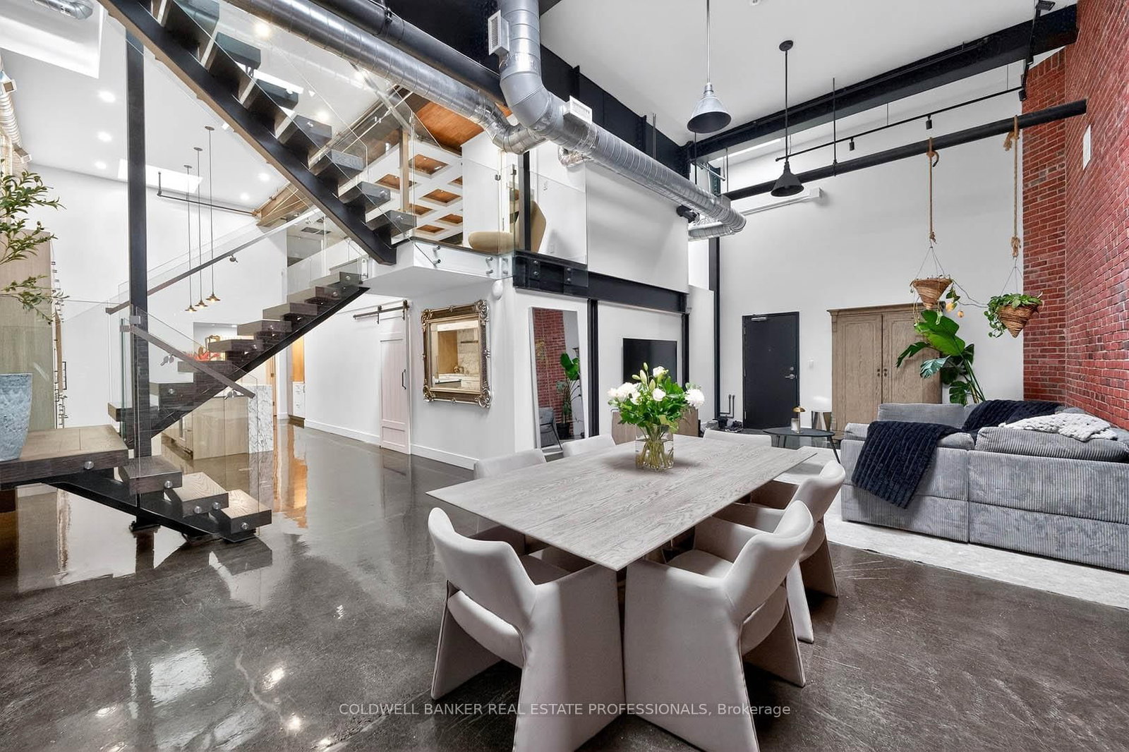 326 Carlaw Avenue • #127 • Toronto, ON photo 13