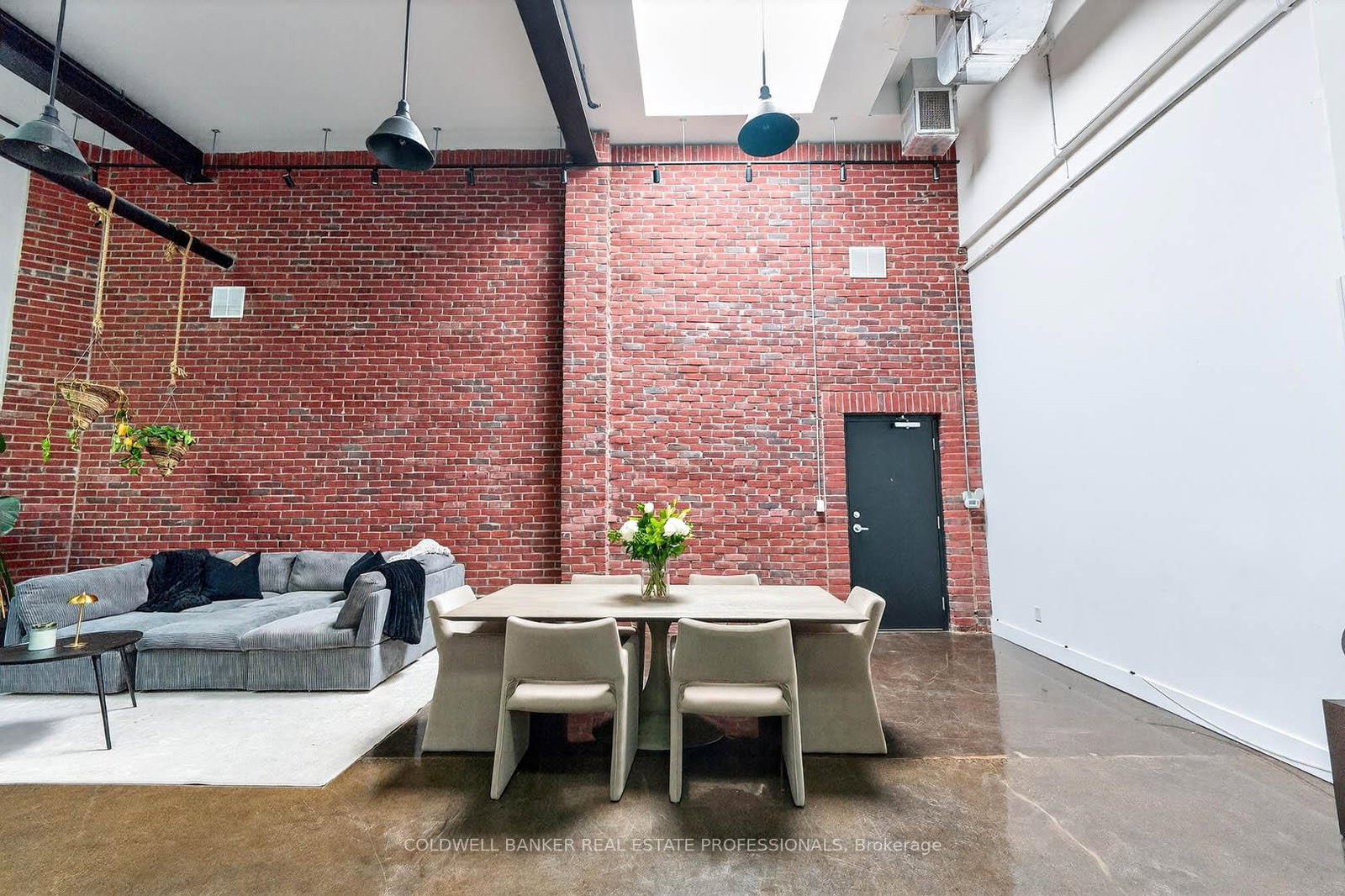 326 Carlaw Avenue • #127 • Toronto, ON photo 9