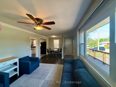 Unit Unit 1 — 751 Phillip Murray Avenue — photo 5