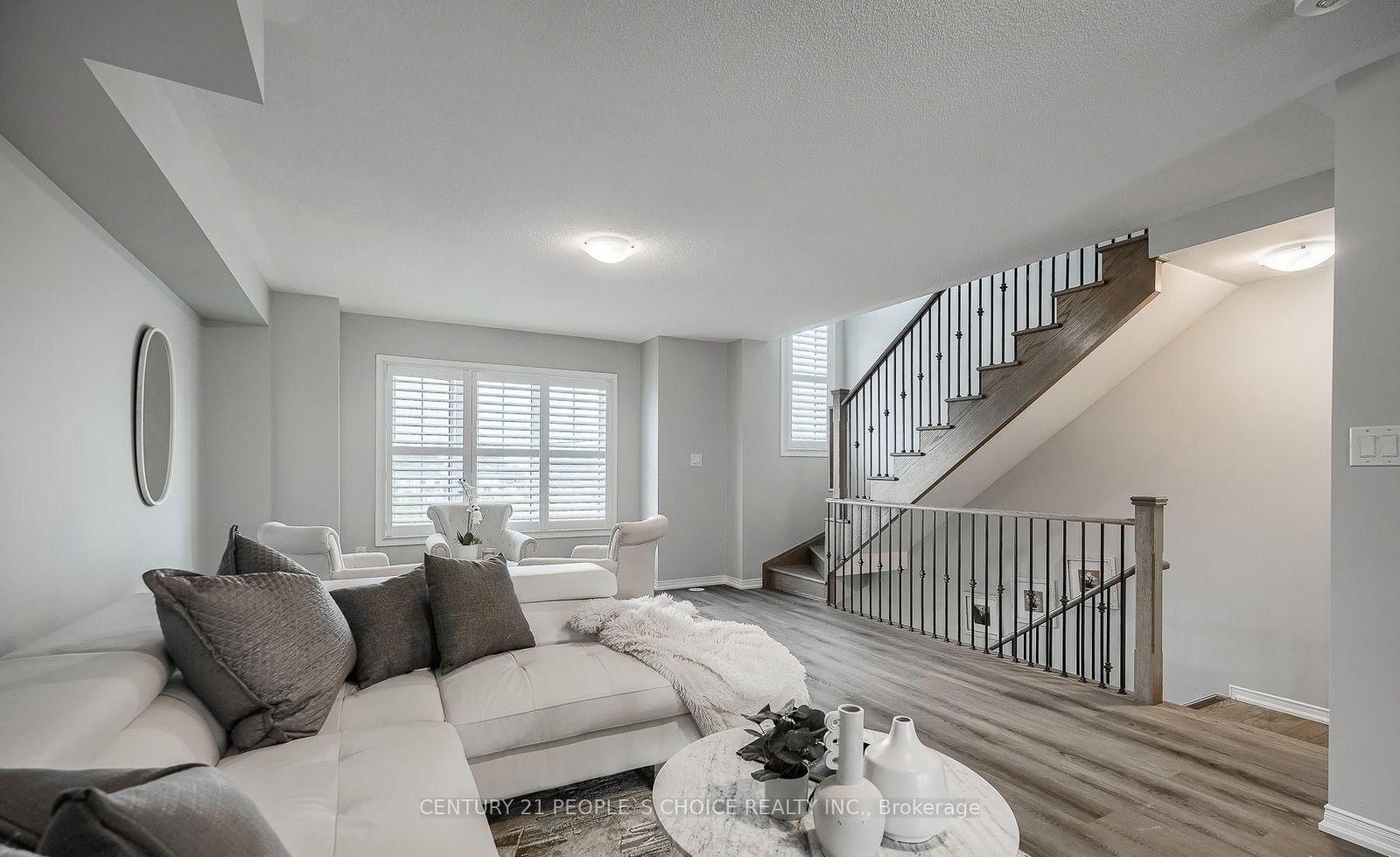 18 Jerome Way • Clarington, ON photo 8