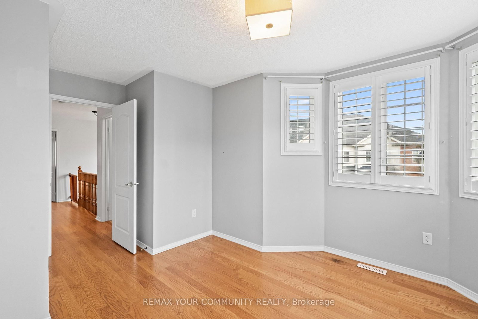 18 Telstar Way • Whitby, ON photo 31
