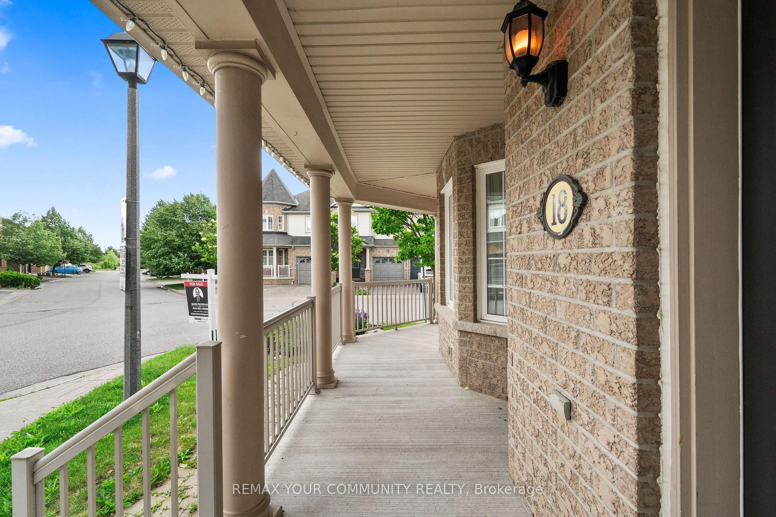 18 Telstar Way • Whitby, ON photo 44