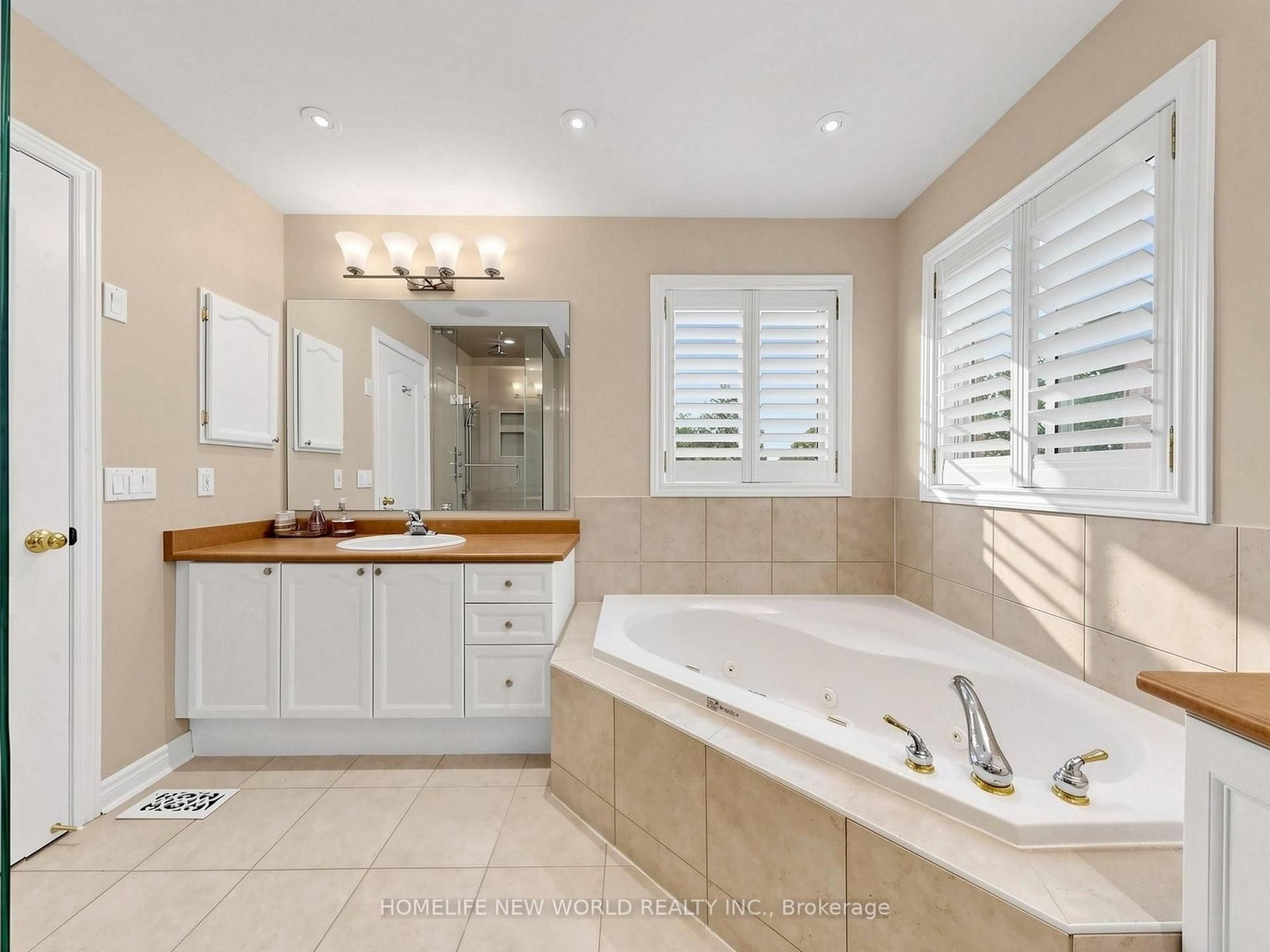 37 Timbercreek Court • Toronto, ON photo 19