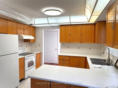 Unit Upper Level — 108 Wharton Square — photo 3