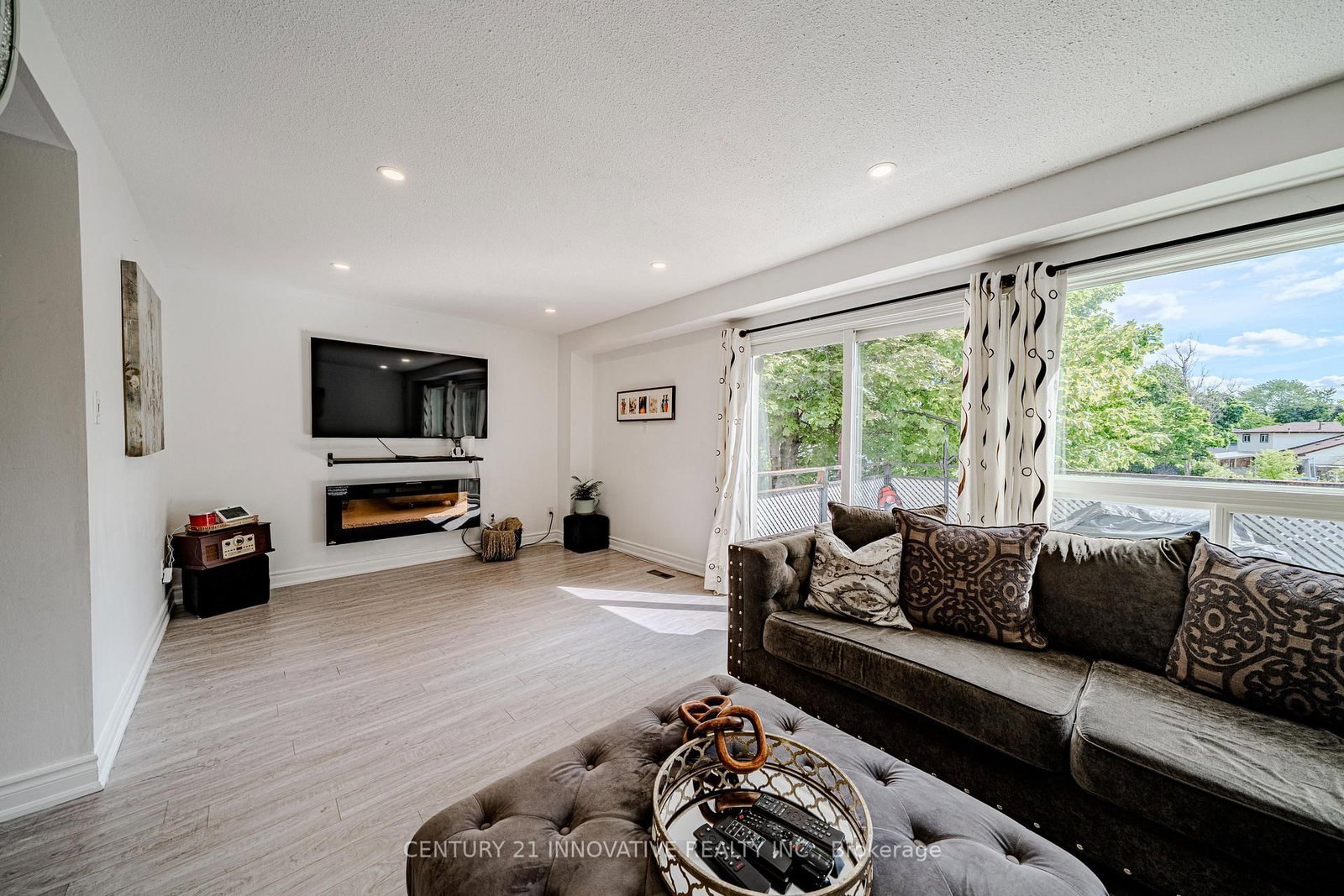 5 Cheatham Place • Toronto, ON photo 22