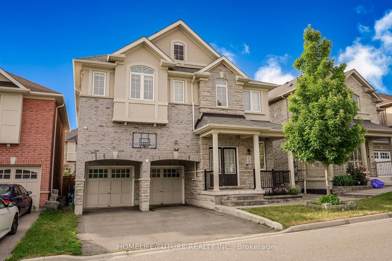 home for sale on 14 Mosely Crescent