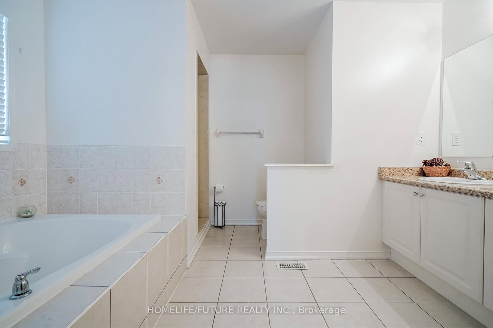 14 Mosely Crescent • Ajax, ON photo 42