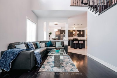 14 Mosely Crescent • Ajax, ON photo 8