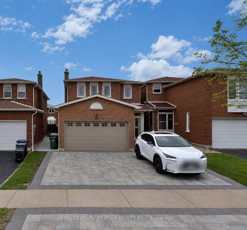 home for lease on 40 Alanbull Square