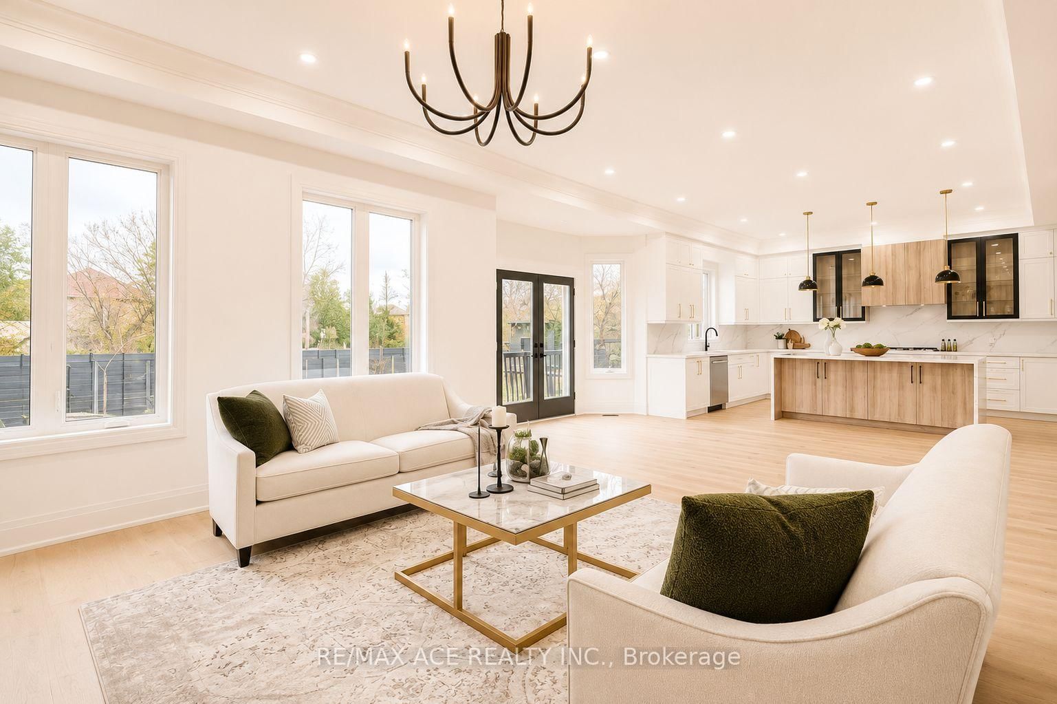 12 Euclid Avenue • Toronto, ON photo 20