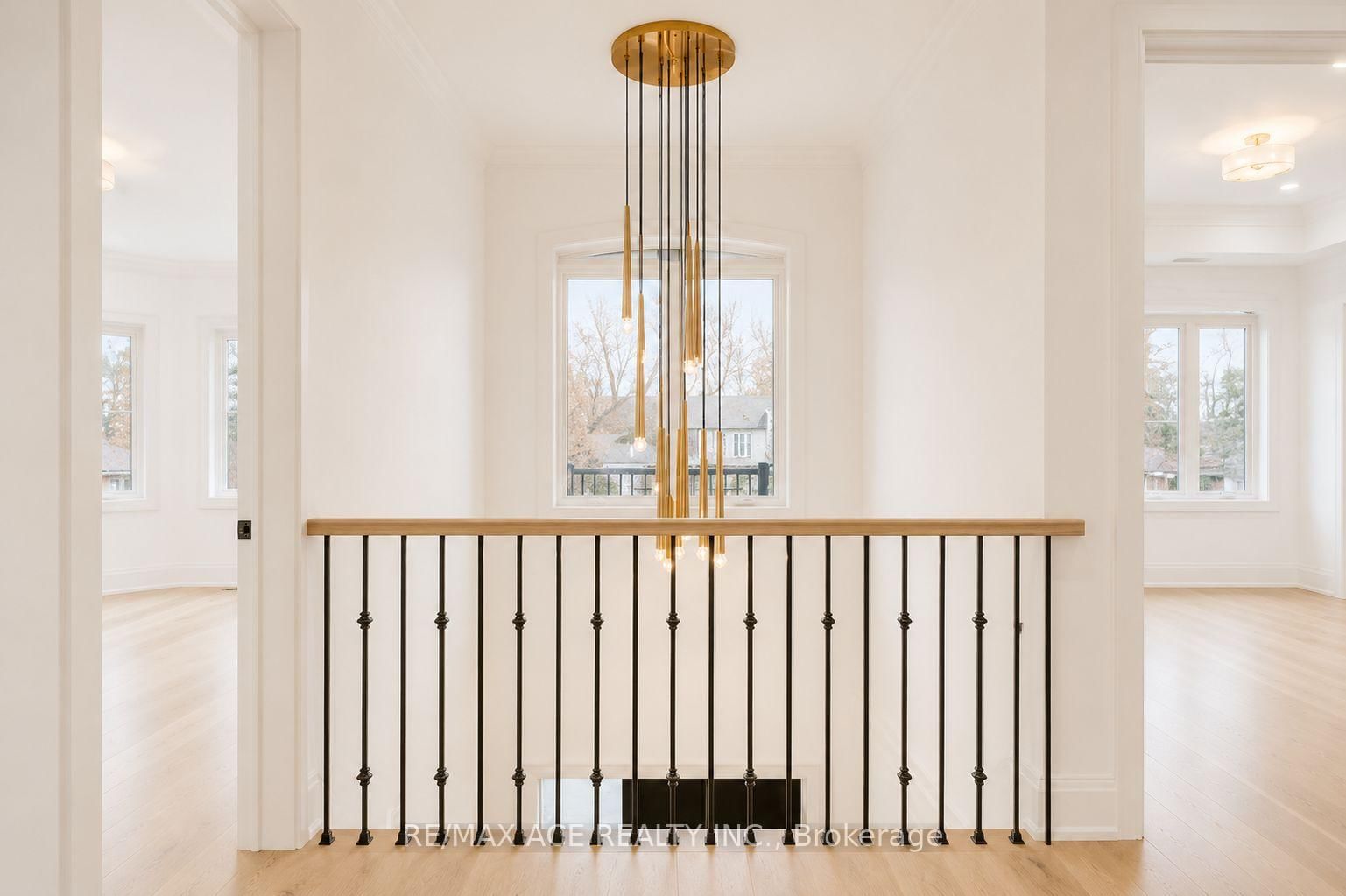12 Euclid Avenue • Toronto, ON photo 25