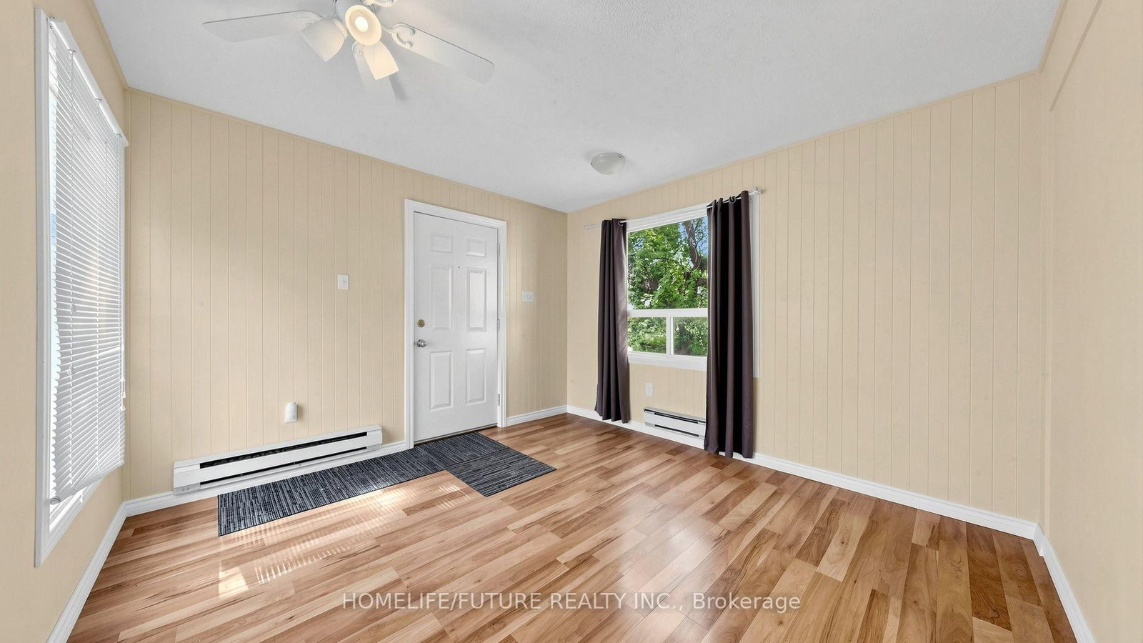 804 Dundas Street W • Whitby, ON photo 36