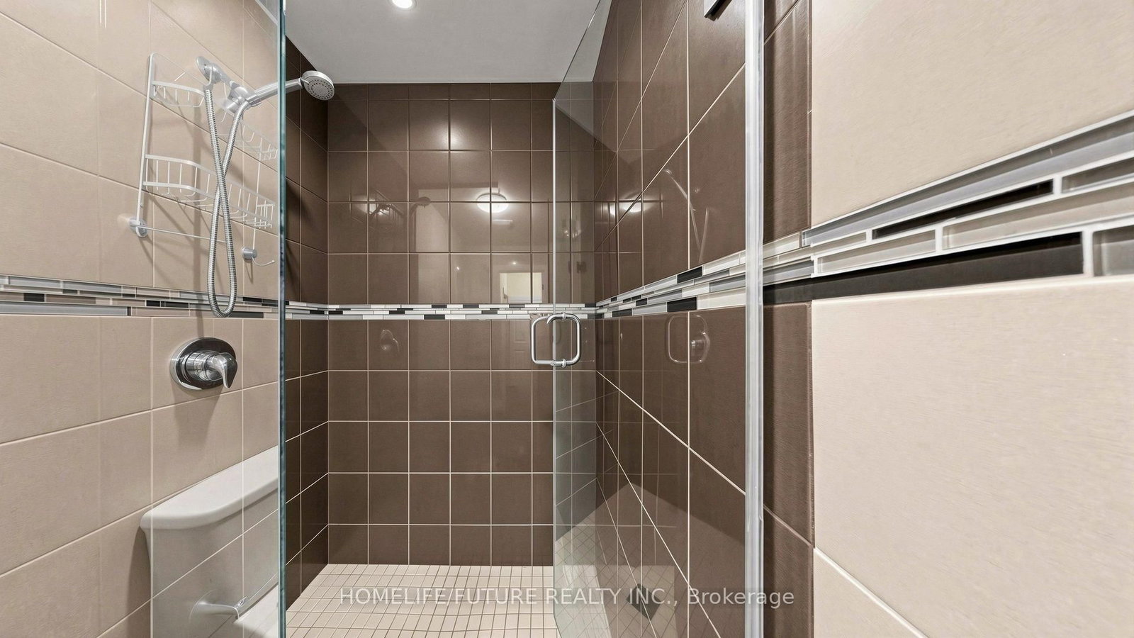 804 Dundas Street W • Whitby, ON photo 42