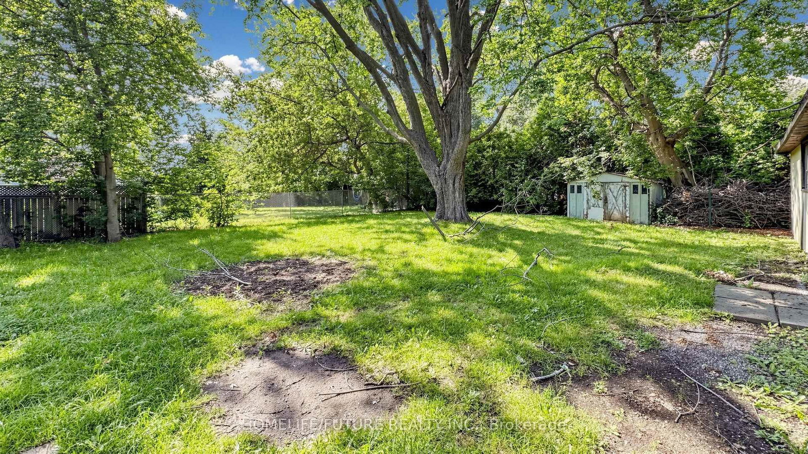 804 Dundas Street W • Whitby, ON photo 49