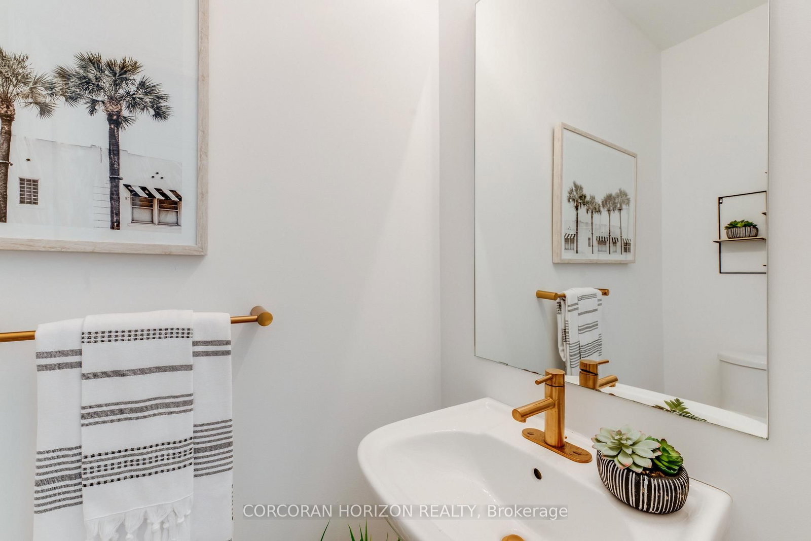15 Mountainside Crescent • Whitby, ON photo 19