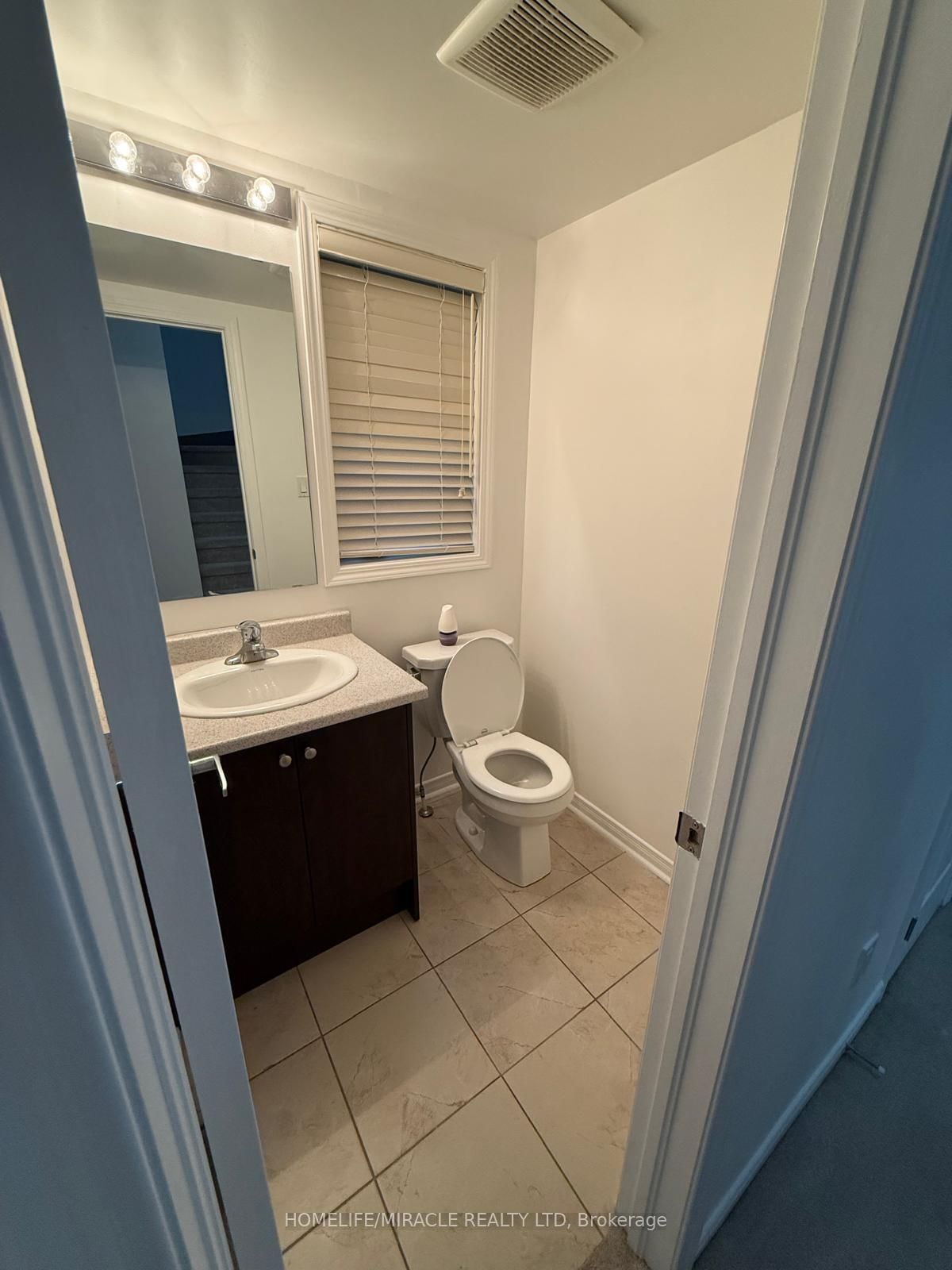 70 N Harwood Avenue • Ajax, ON photo 20