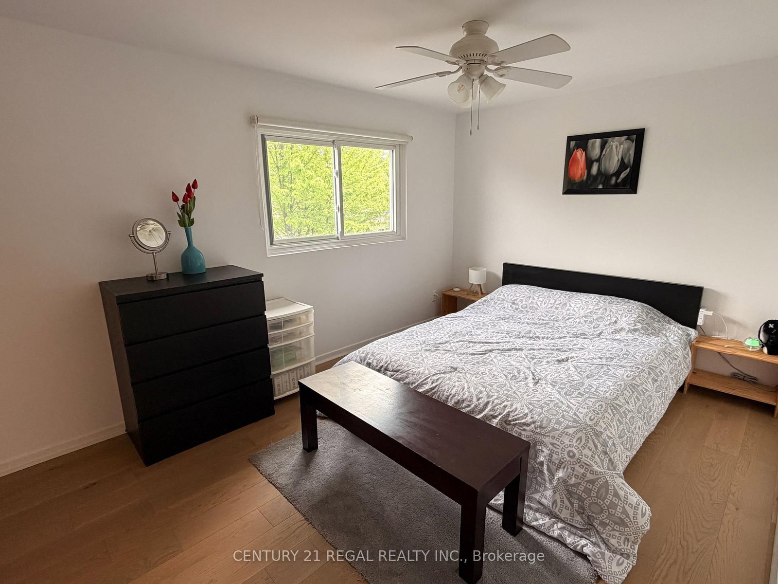 8 Chamberlain Court • Ajax, ON photo 17