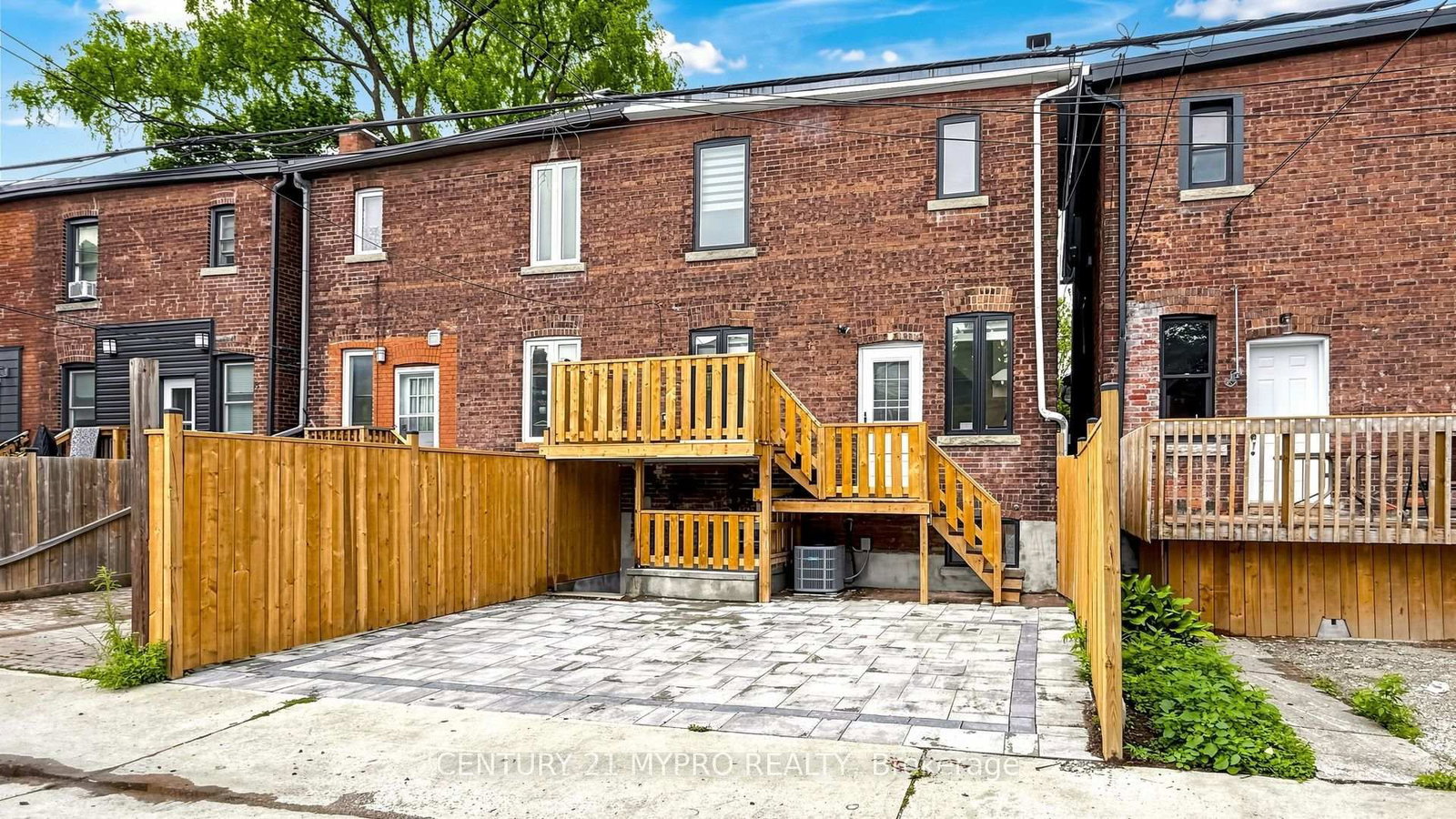 7 Cherry Nook Gardens • Toronto, ON photo 34