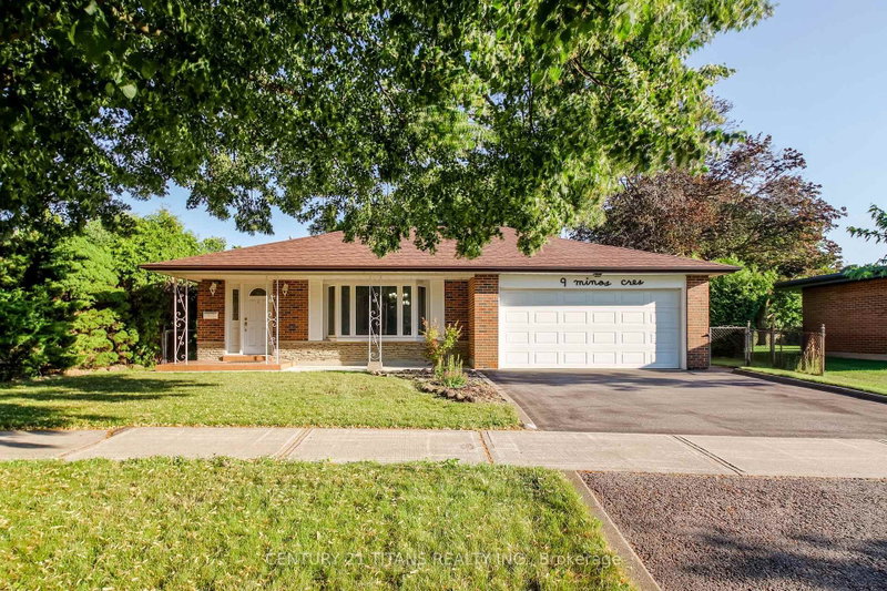 9 Minos Crescent