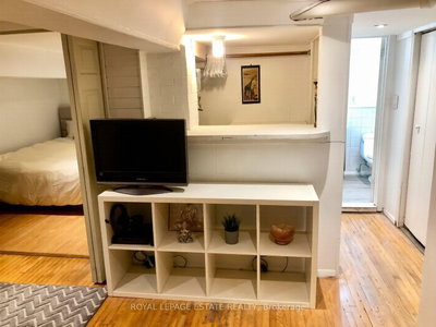 372 Victoria Park Avenue — photo 5
