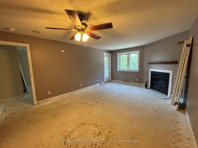 220 - 193 Lake Drive W
