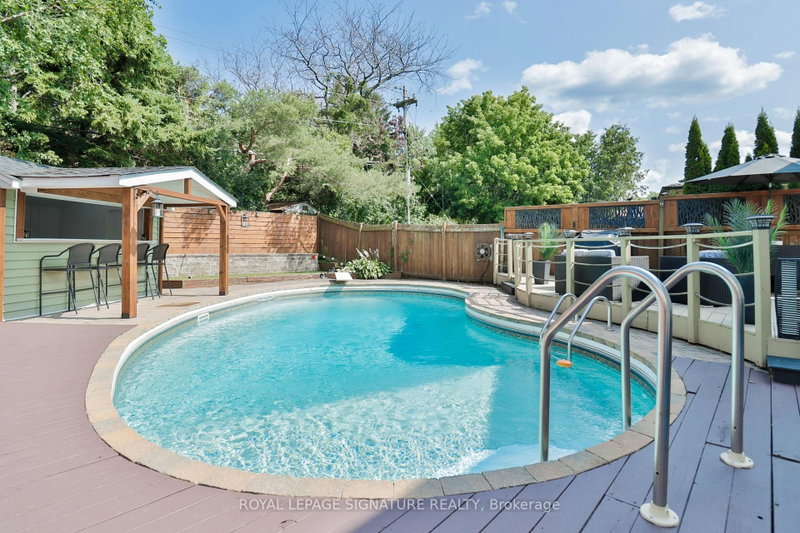 32 Harland Crescent