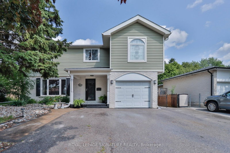 32 Harland Crescent