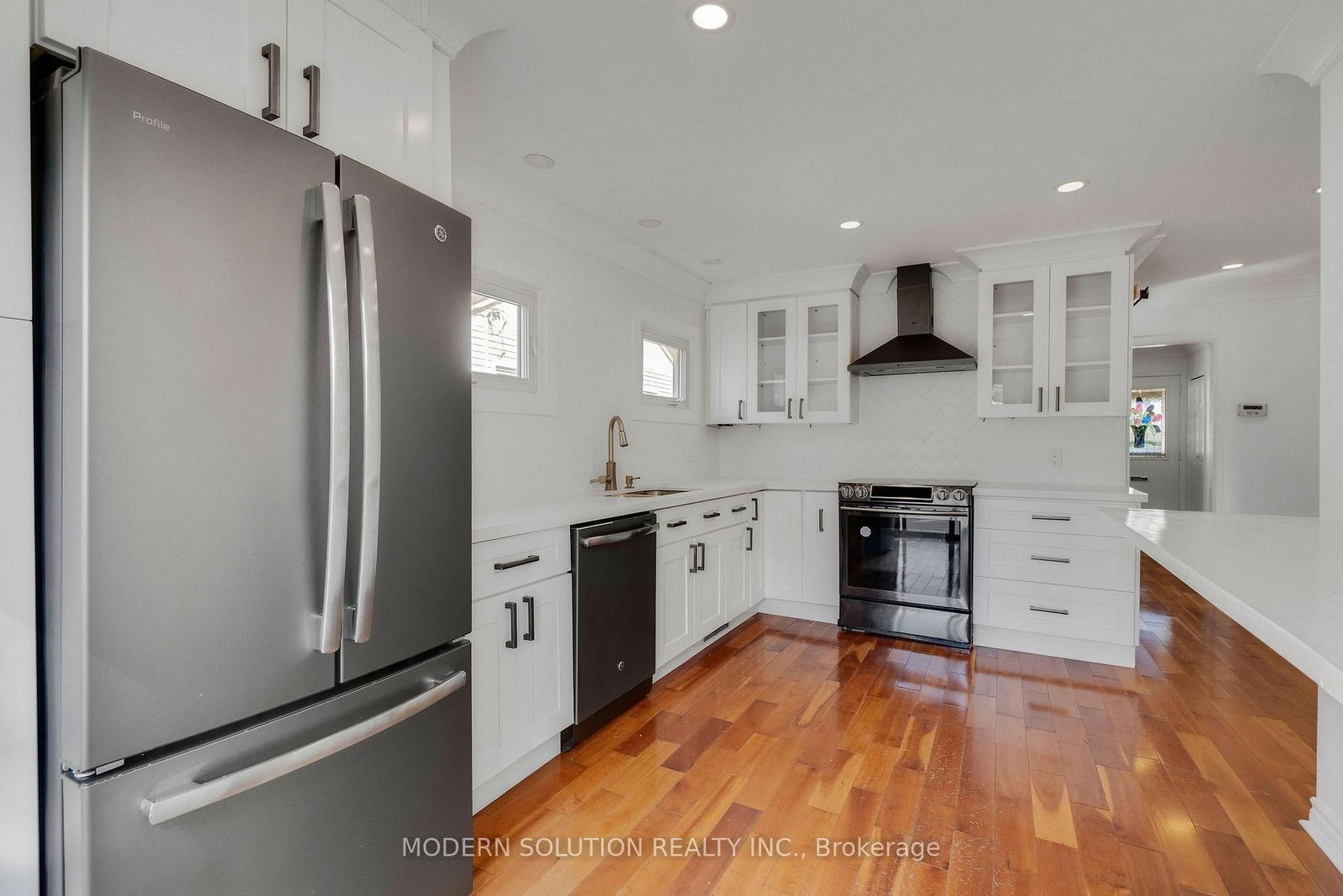31 Elm Street • Ajax, ON photo 15