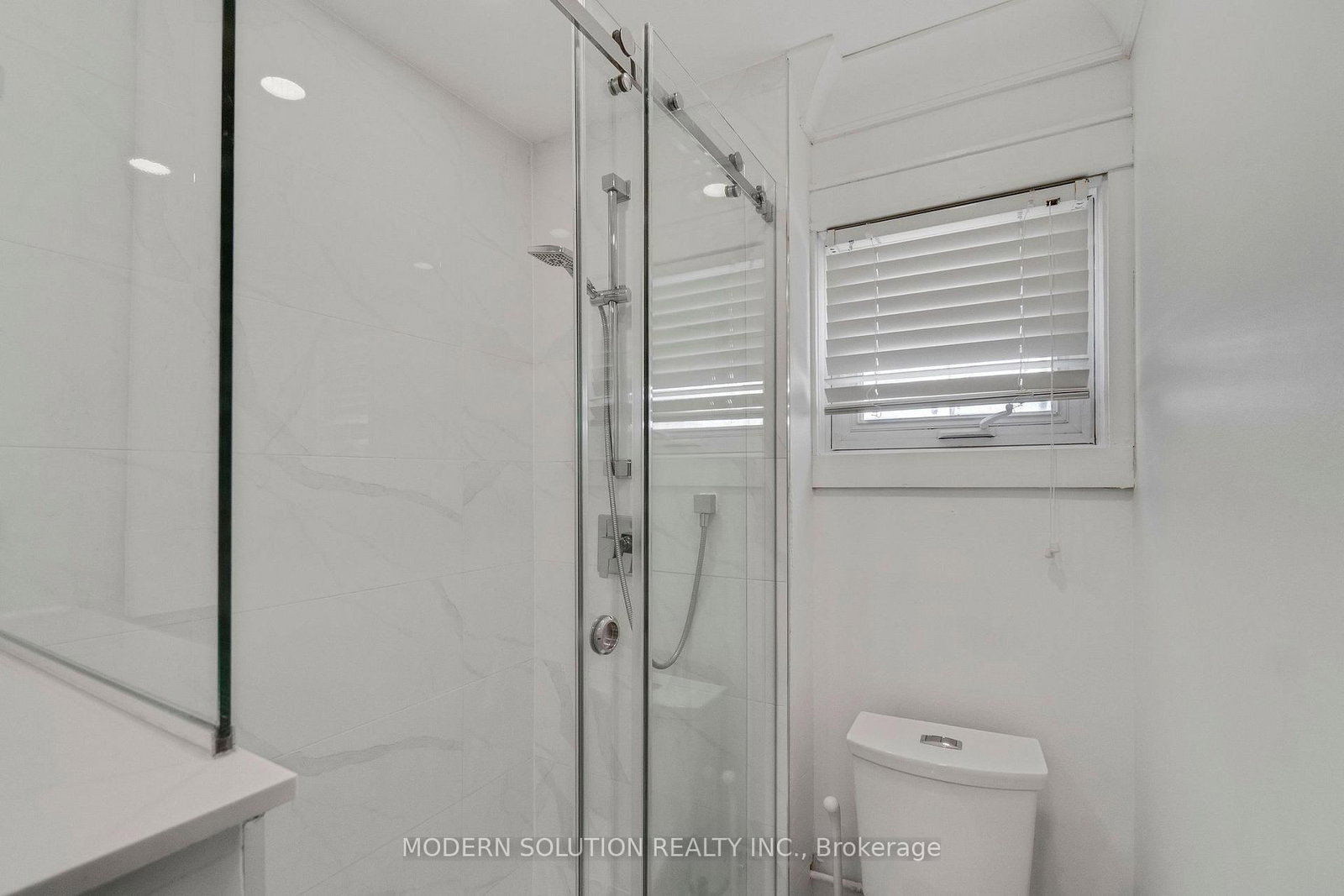 31 Elm Street • Ajax, ON photo 22